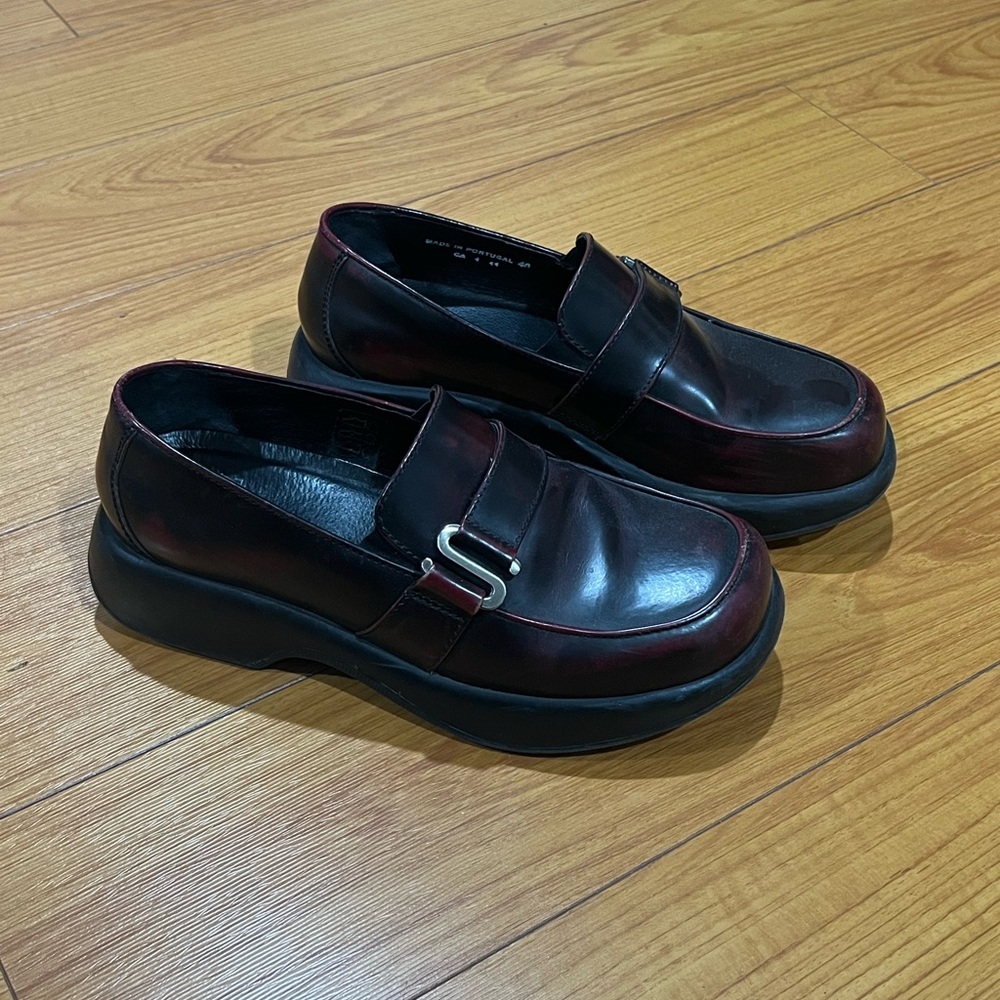 Burgundy dansko chunky platform loafer